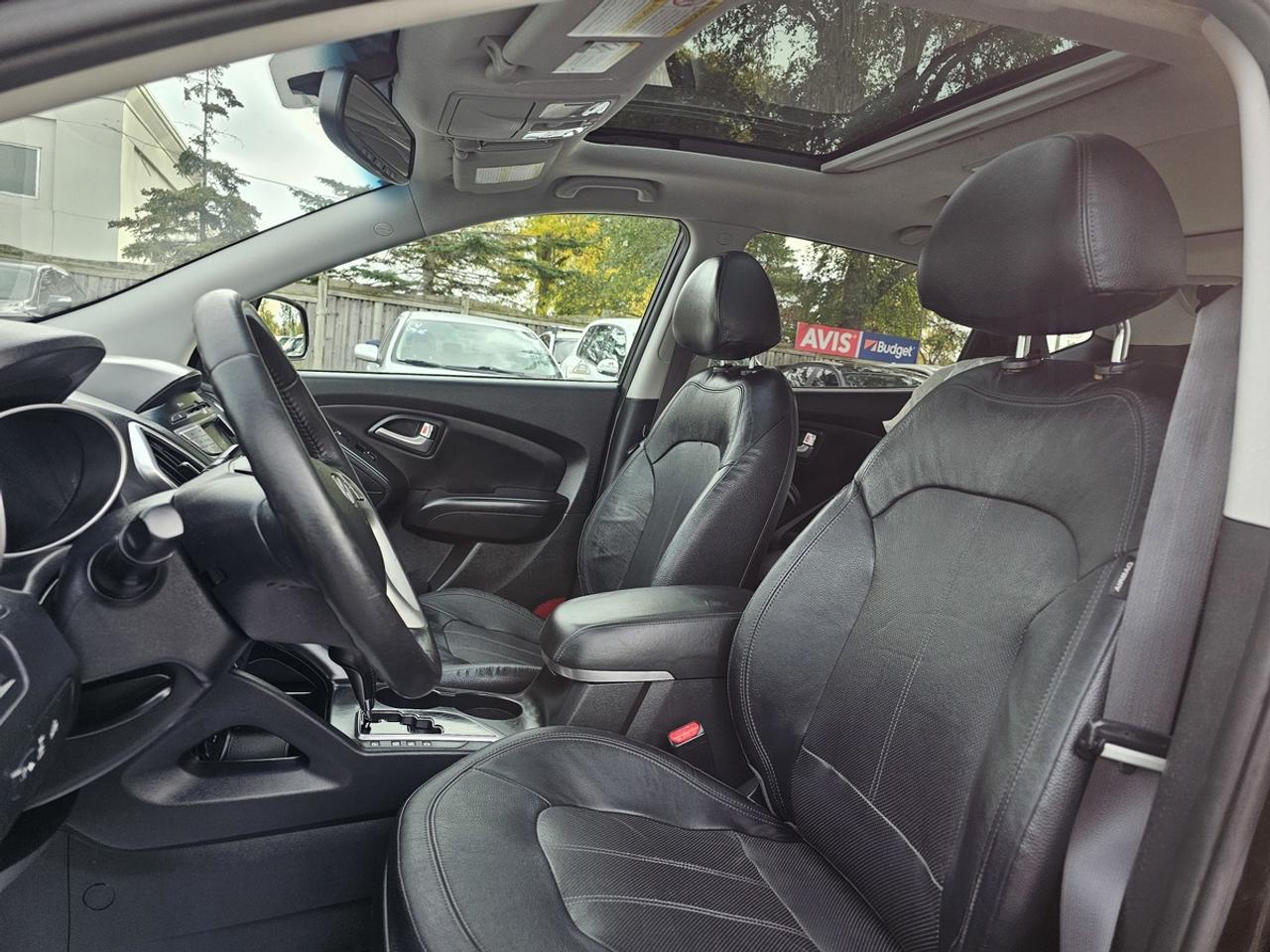 2013 Hyundai Tucson LIMITED AWD | 1 OWNER | ACCIDENT FREE | CERTIFIED Photo