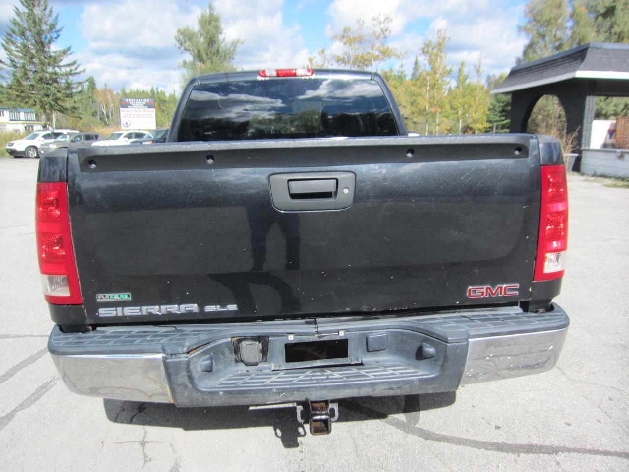 2010 GMC Sierra 1500 SLE Photo3