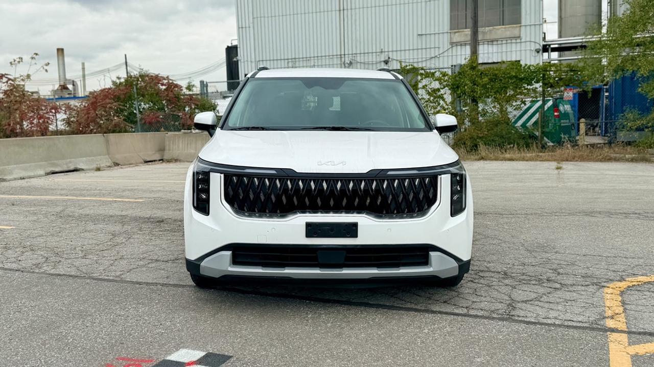 2025 Kia Carnival LXS Photo