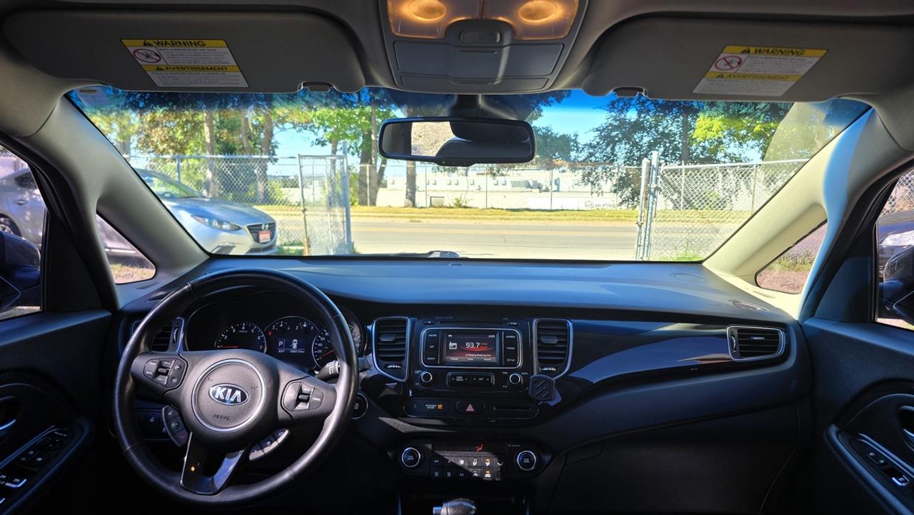 2014 Kia Rondo EX Photo