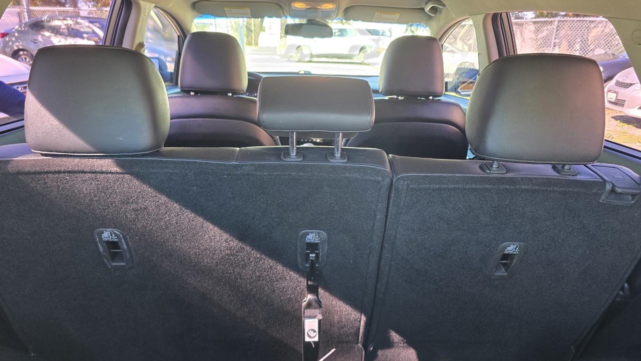2014 Kia Rondo EX Photo