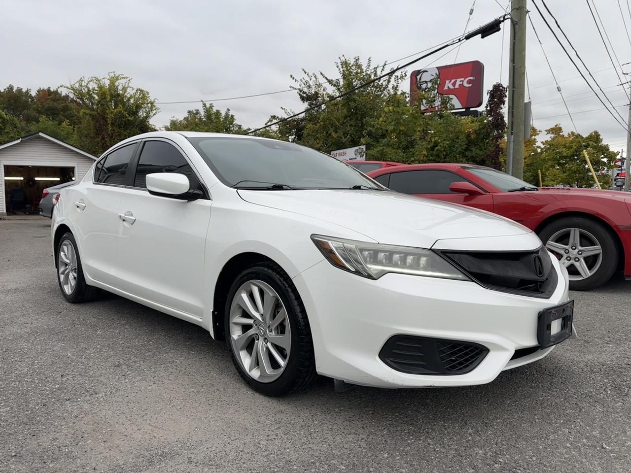 2017 Acura ILX PREMIUM Photo2