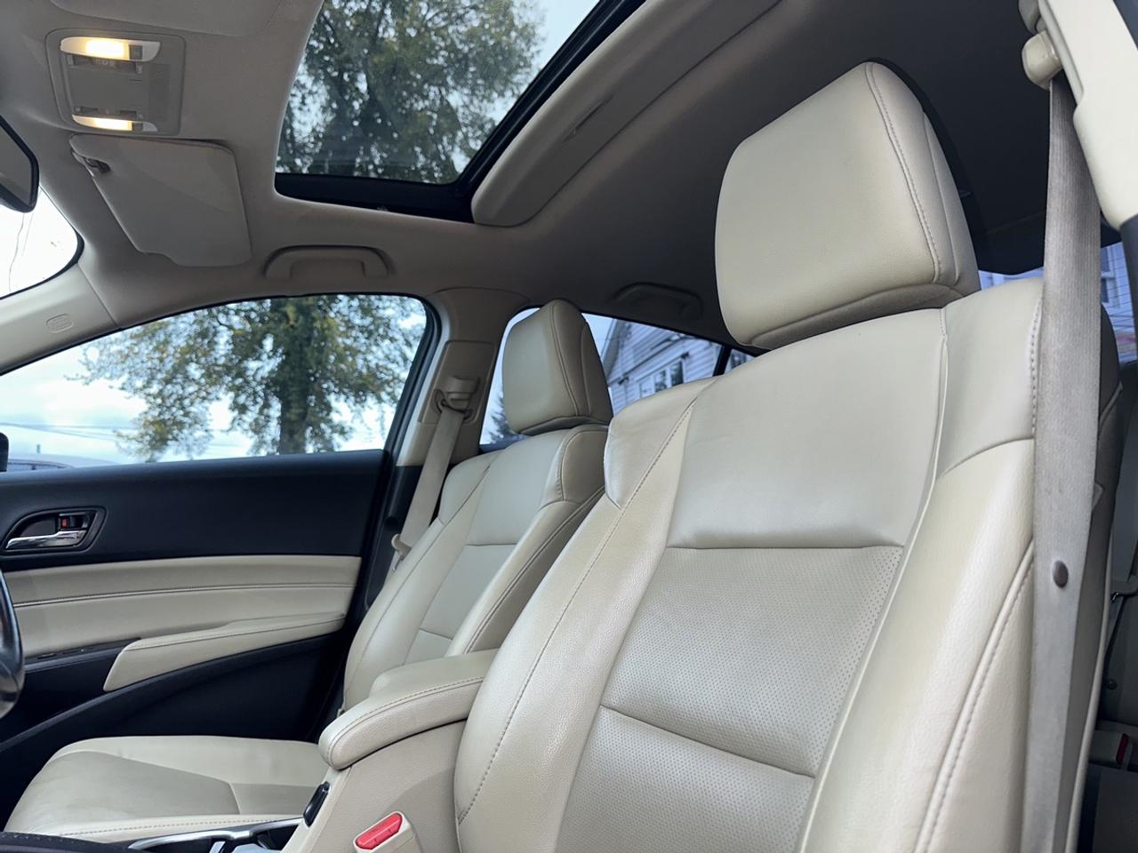 2017 Acura ILX PREMIUM Photo