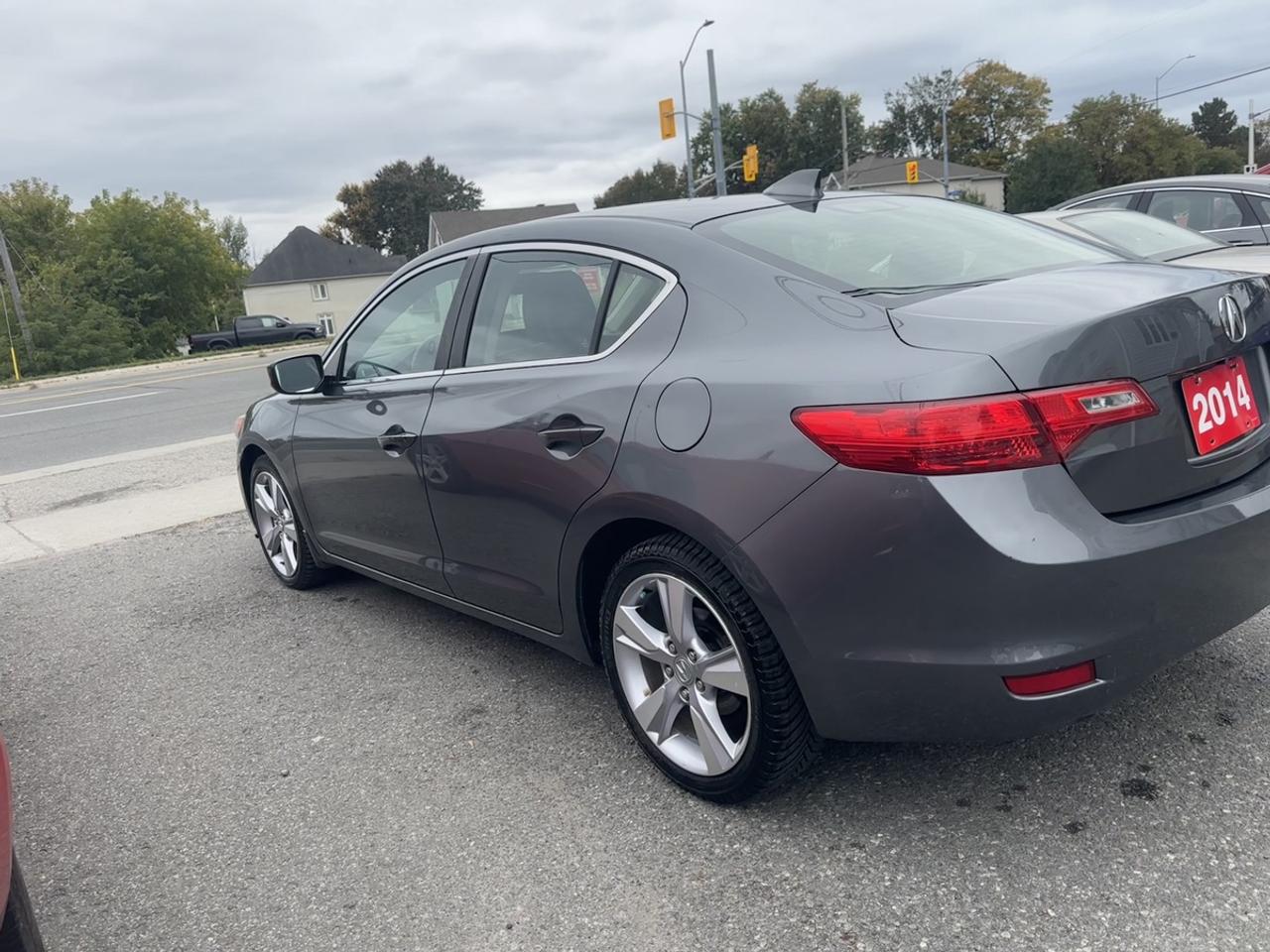 2014 Acura ILX PREMIUM Photo