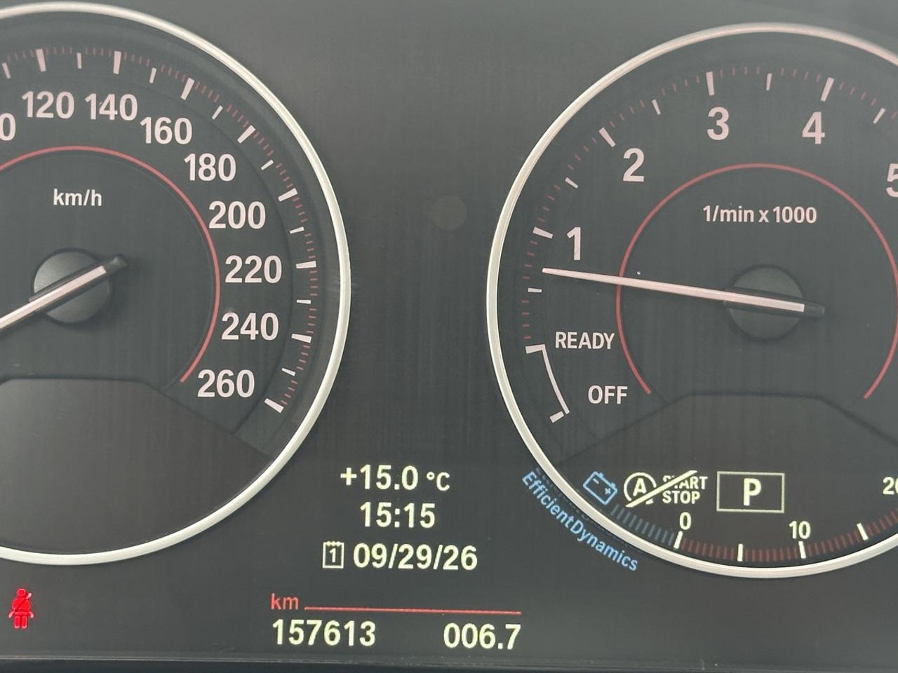 2014 BMW 3 Series 320i xDrive Photo