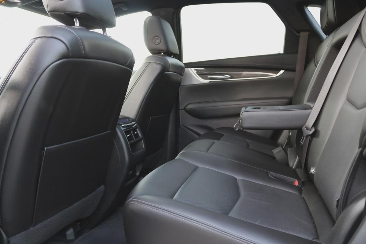 2023 Cadillac XT5 Sport Photo