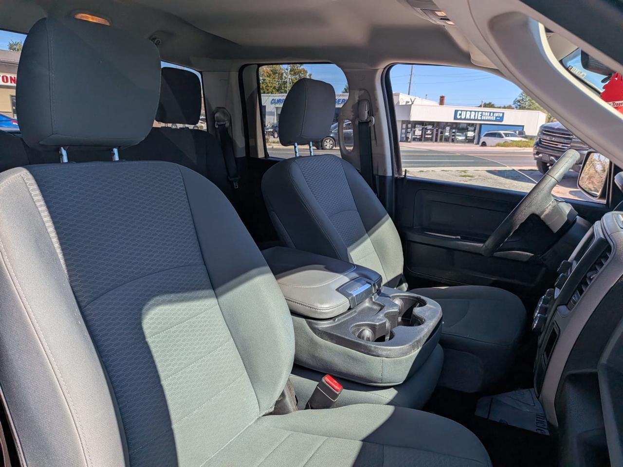 2018 RAM 1500 Express Photo
