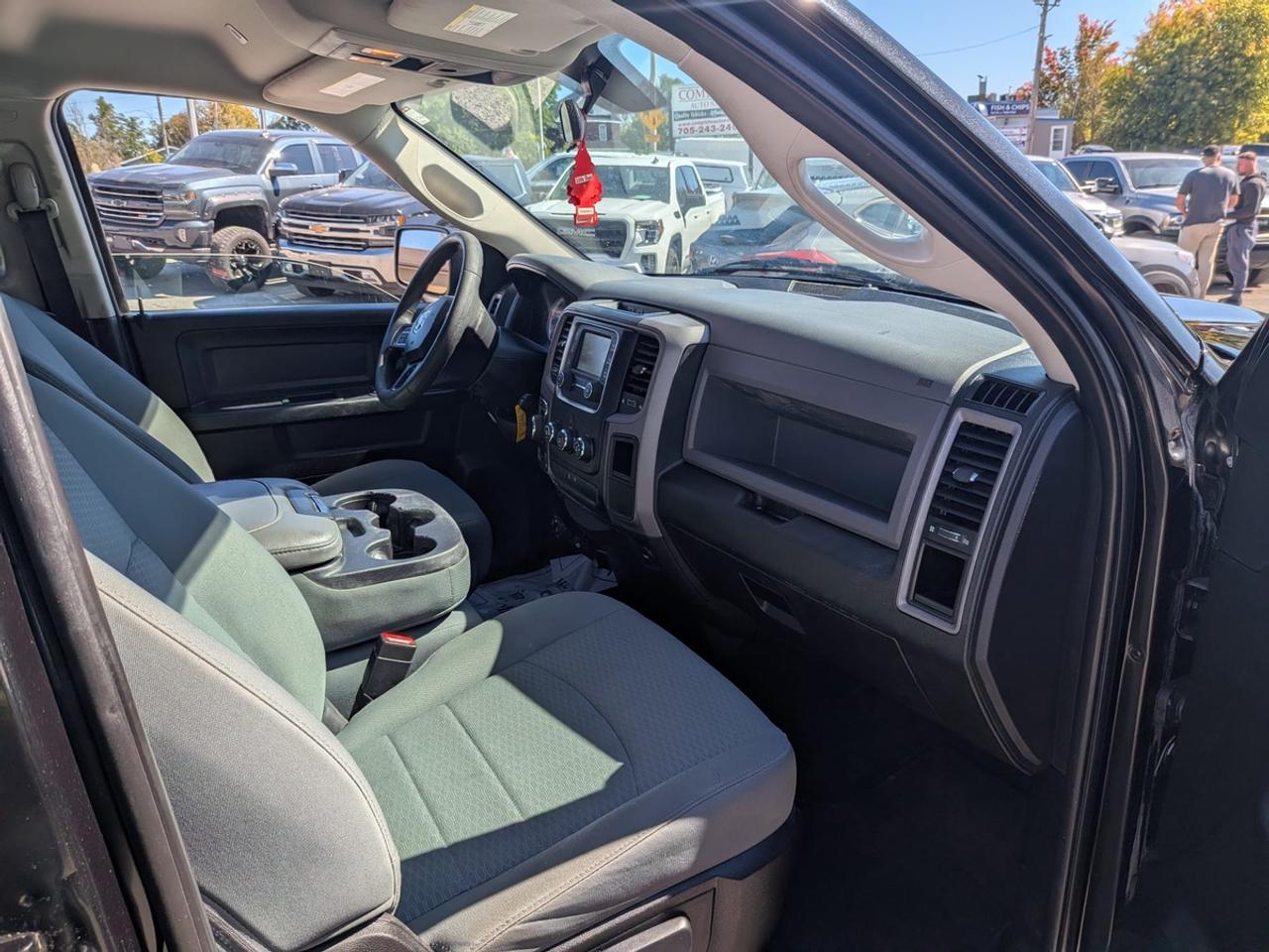 2018 RAM 1500 Express Photo