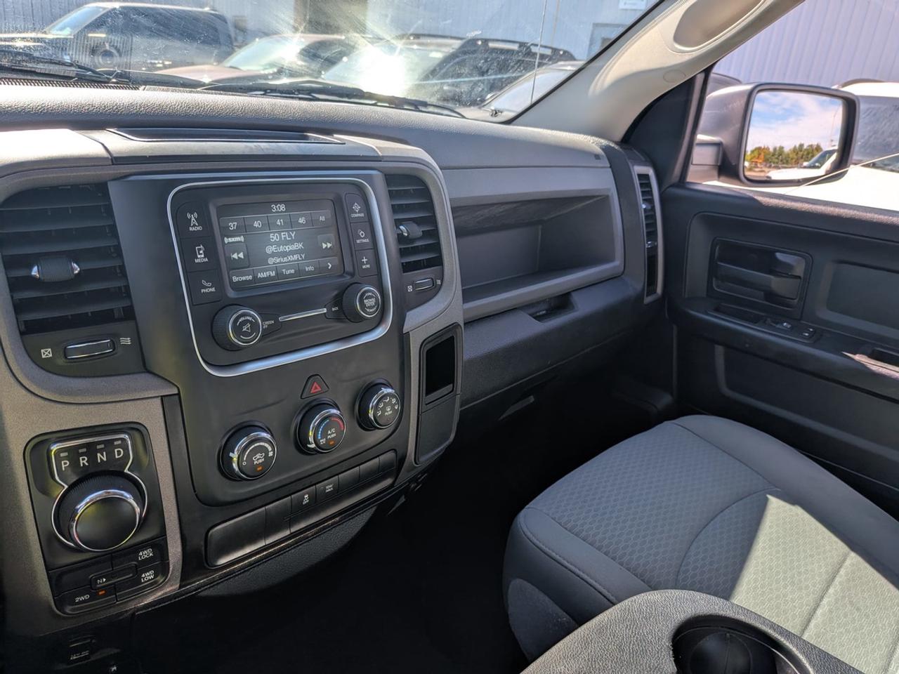 2018 RAM 1500 Express Photo