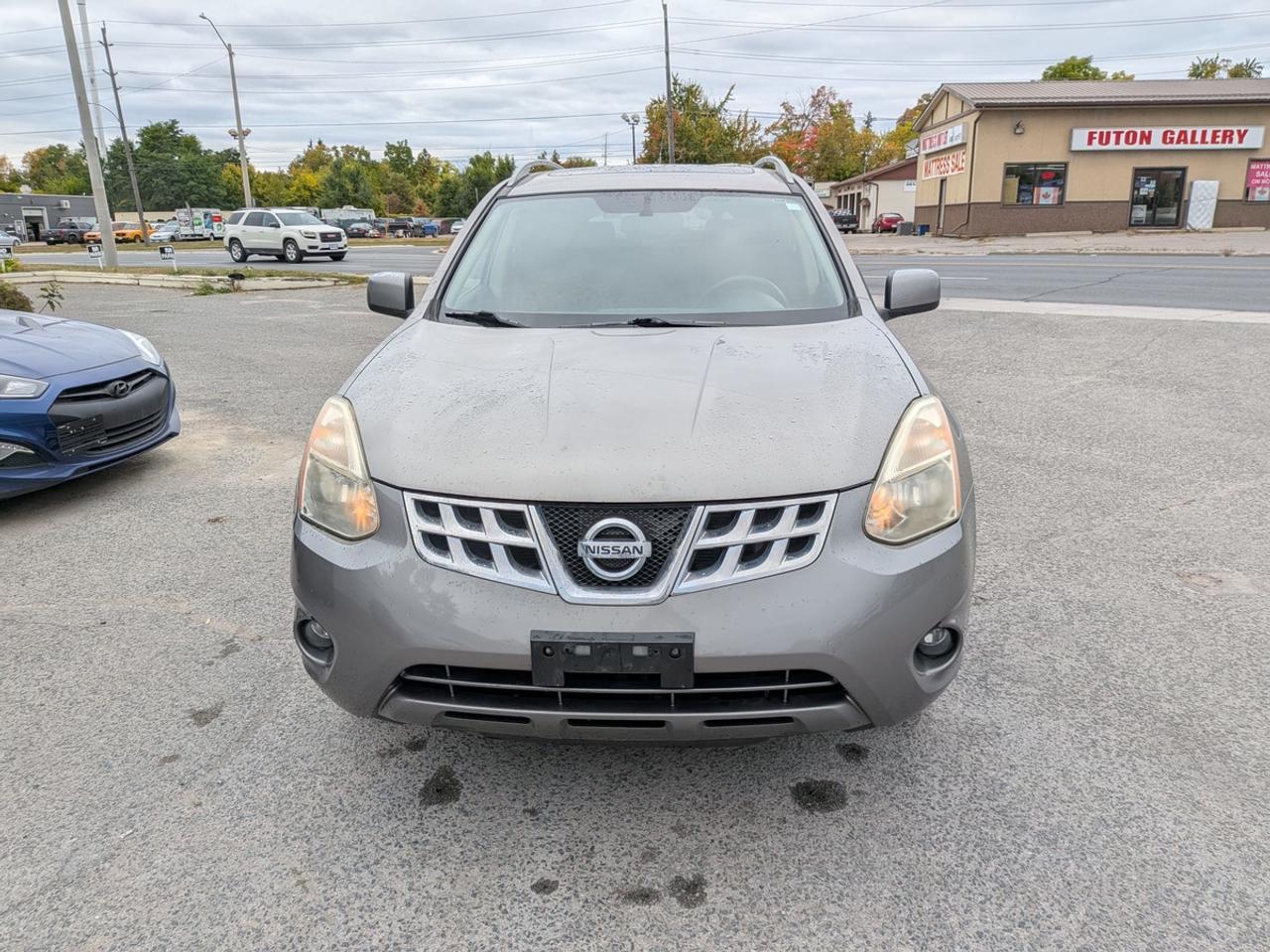 2013 Nissan Rogue SV Photo