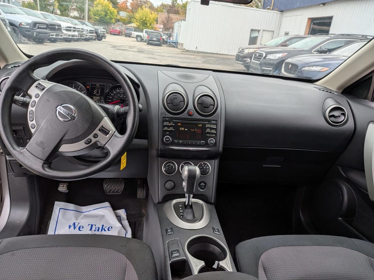 2013 Nissan Rogue SV Photo