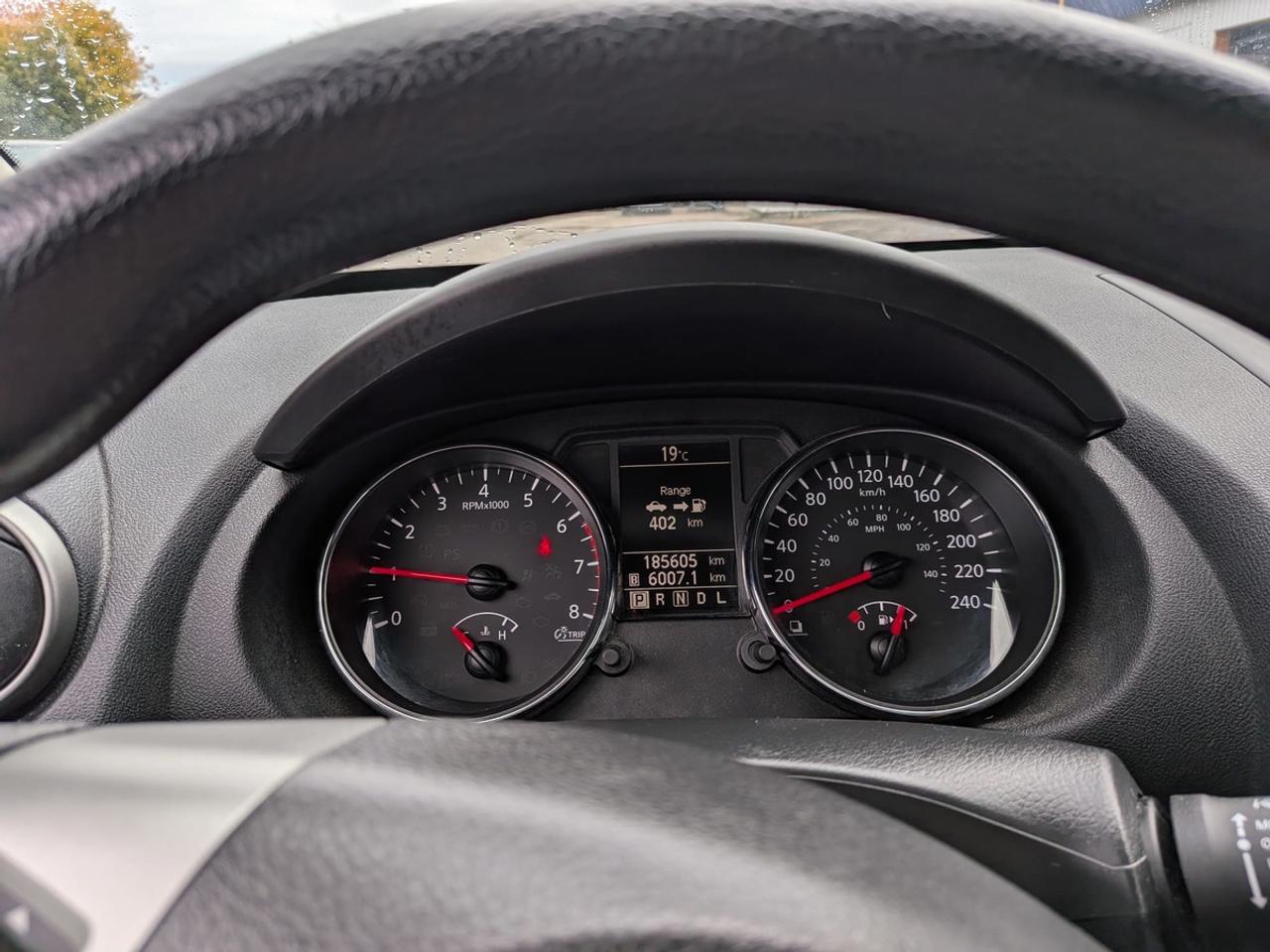 2013 Nissan Rogue SV Photo