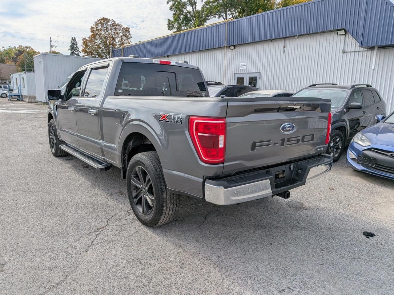 2023 Ford F-150 XLT Photo4