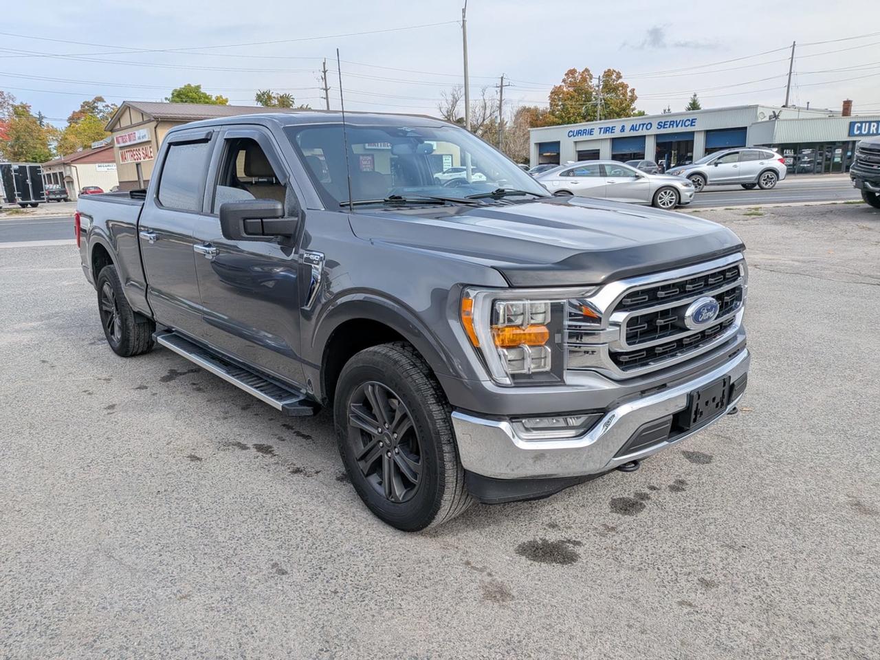 2023 Ford F-150 XLT Photo5