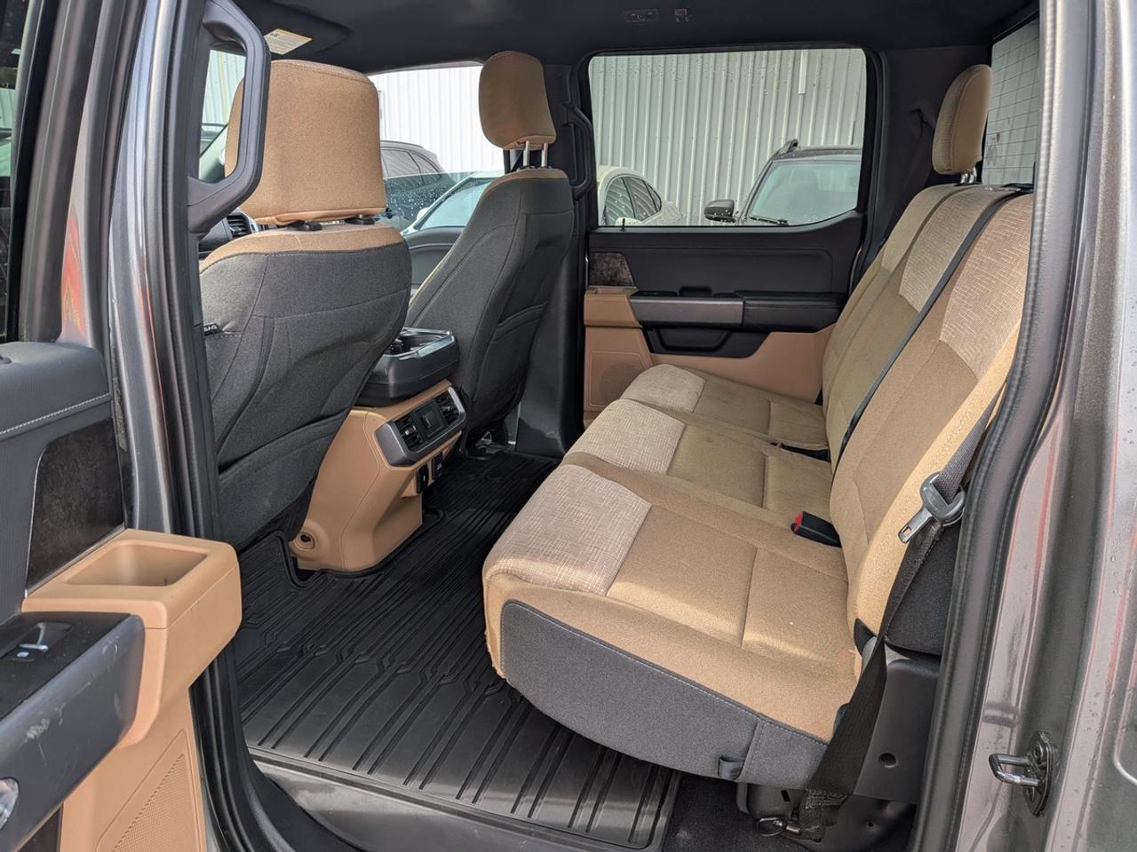2023 Ford F-150 XLT Photo
