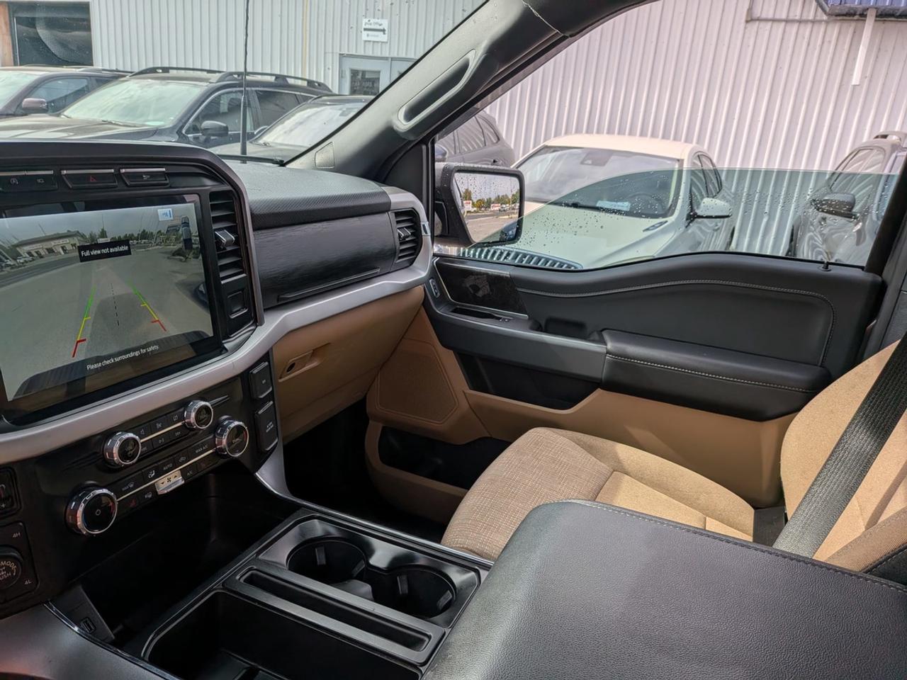 2023 Ford F-150 XLT Photo