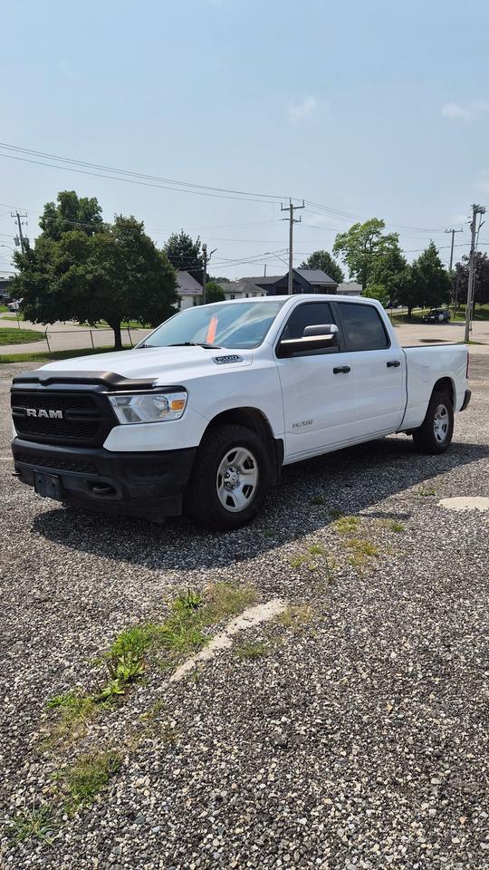 2019 RAM 1500 TRADESMAN Photo1