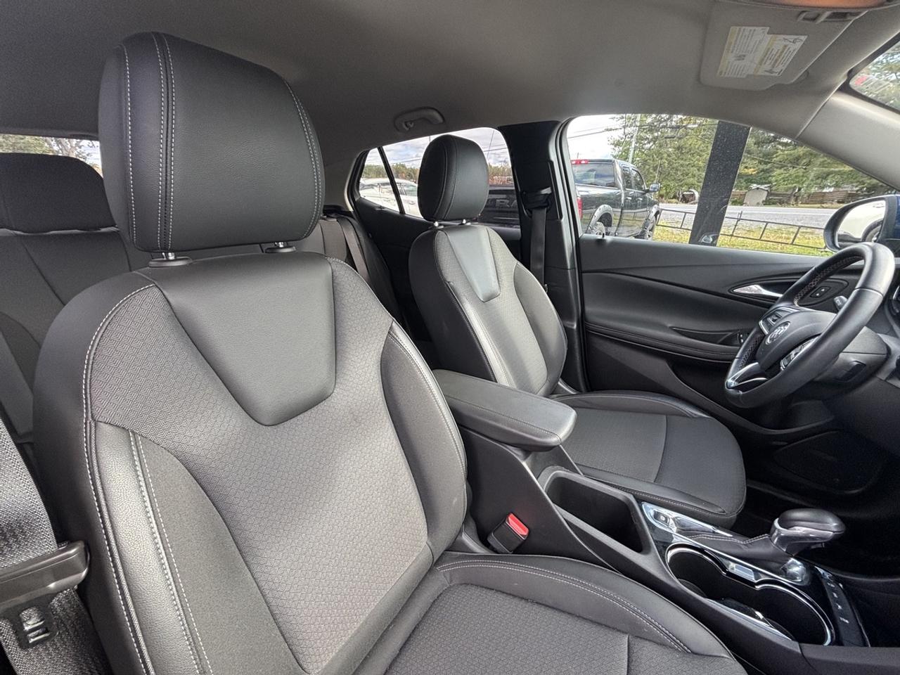 2023 Buick Encore GX Preferred Photo