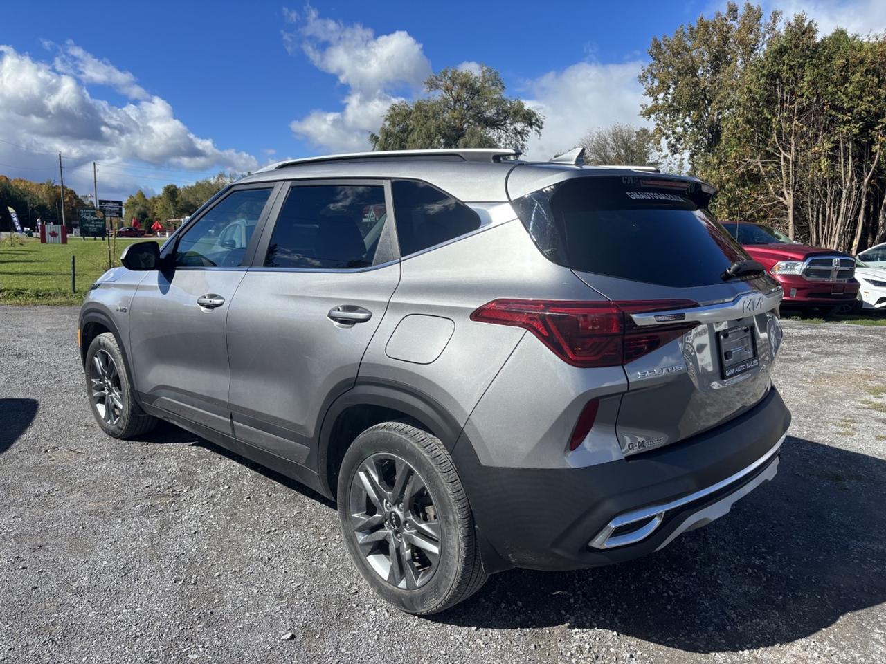2022 Kia Seltos S Photo