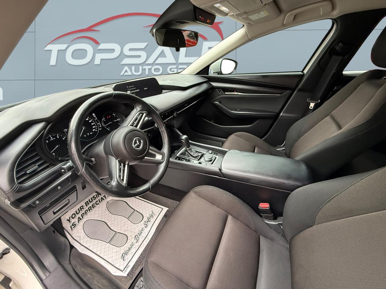 2022 Mazda MAZDA3 GS Photo