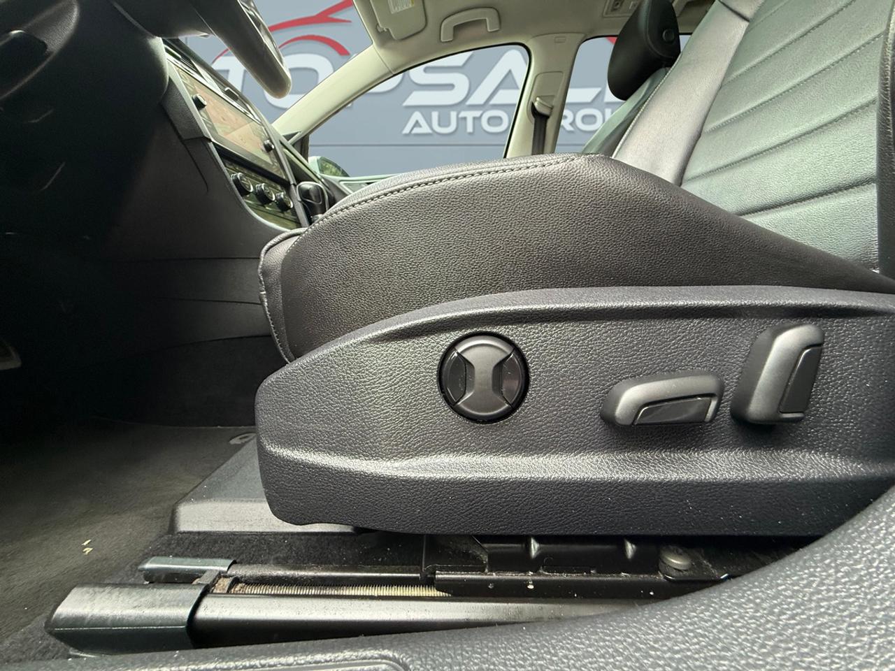 2019 Volkswagen Golf Alltrack ExecLine Photo