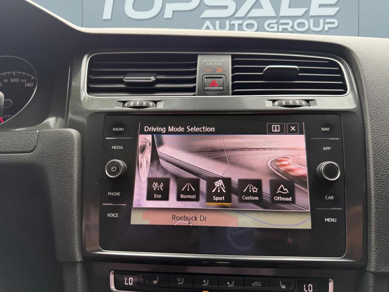 2019 Volkswagen Golf Alltrack ExecLine Photo