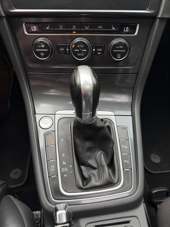 2019 Volkswagen Golf Alltrack ExecLine Photo
