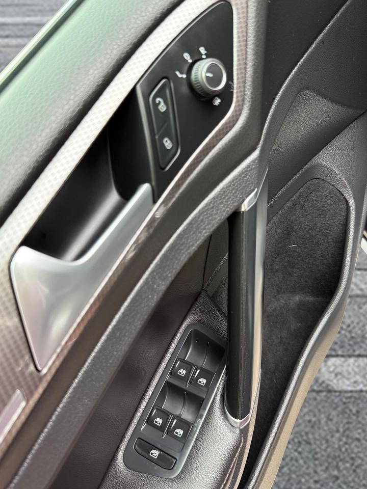 2019 Volkswagen Golf Alltrack ExecLine Photo