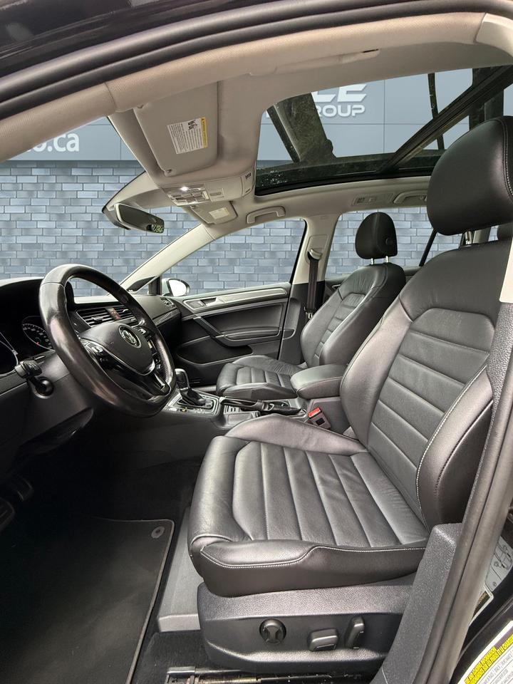 2019 Volkswagen Golf Alltrack ExecLine Photo
