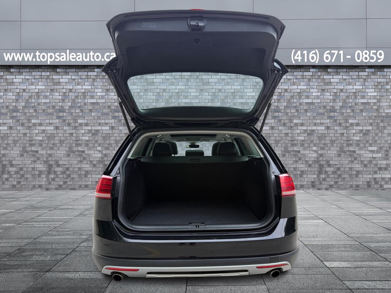 2019 Volkswagen Golf Alltrack ExecLine Photo