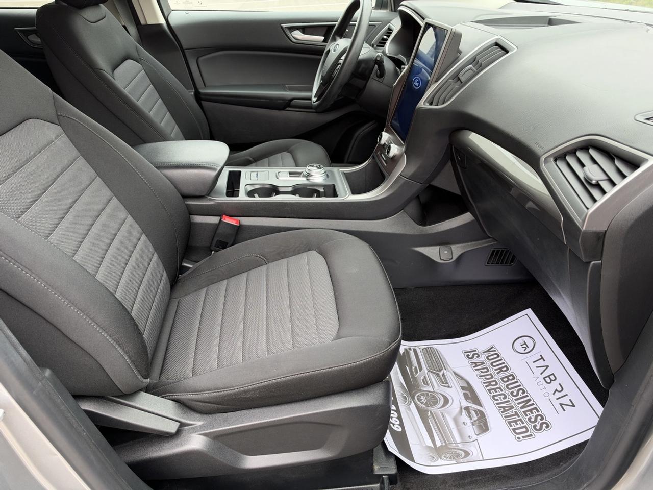 2021 Ford Edge SE/AWD/BSM/CarPlay/Lane Assist Photo