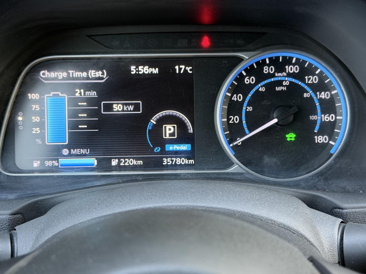 2018 Nissan Leaf S Photo