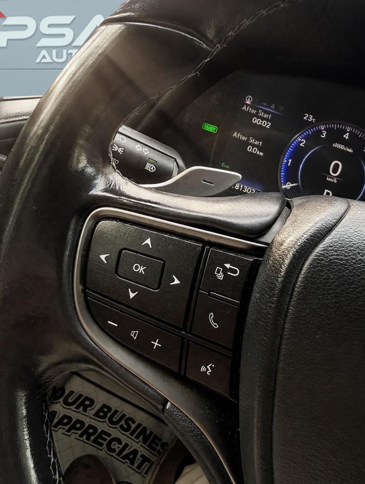 2019 Lexus ES 300h Photo