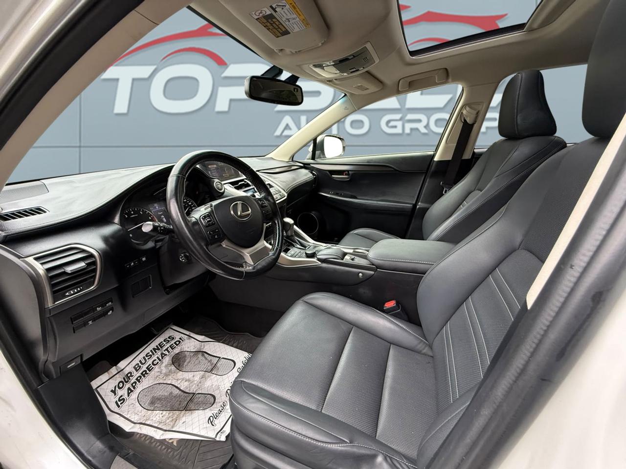 2017 Lexus NX 200t Photo