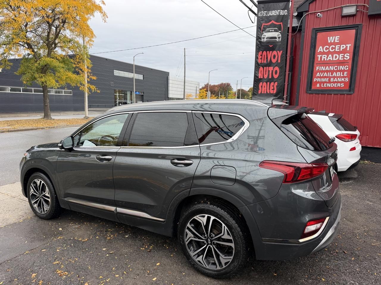 2020 Hyundai Santa Fe ULTIMATE AWD Photo