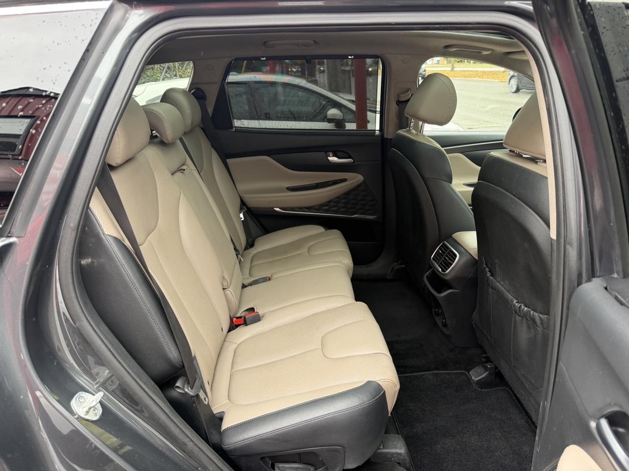 2020 Hyundai Santa Fe ULTIMATE AWD Photo