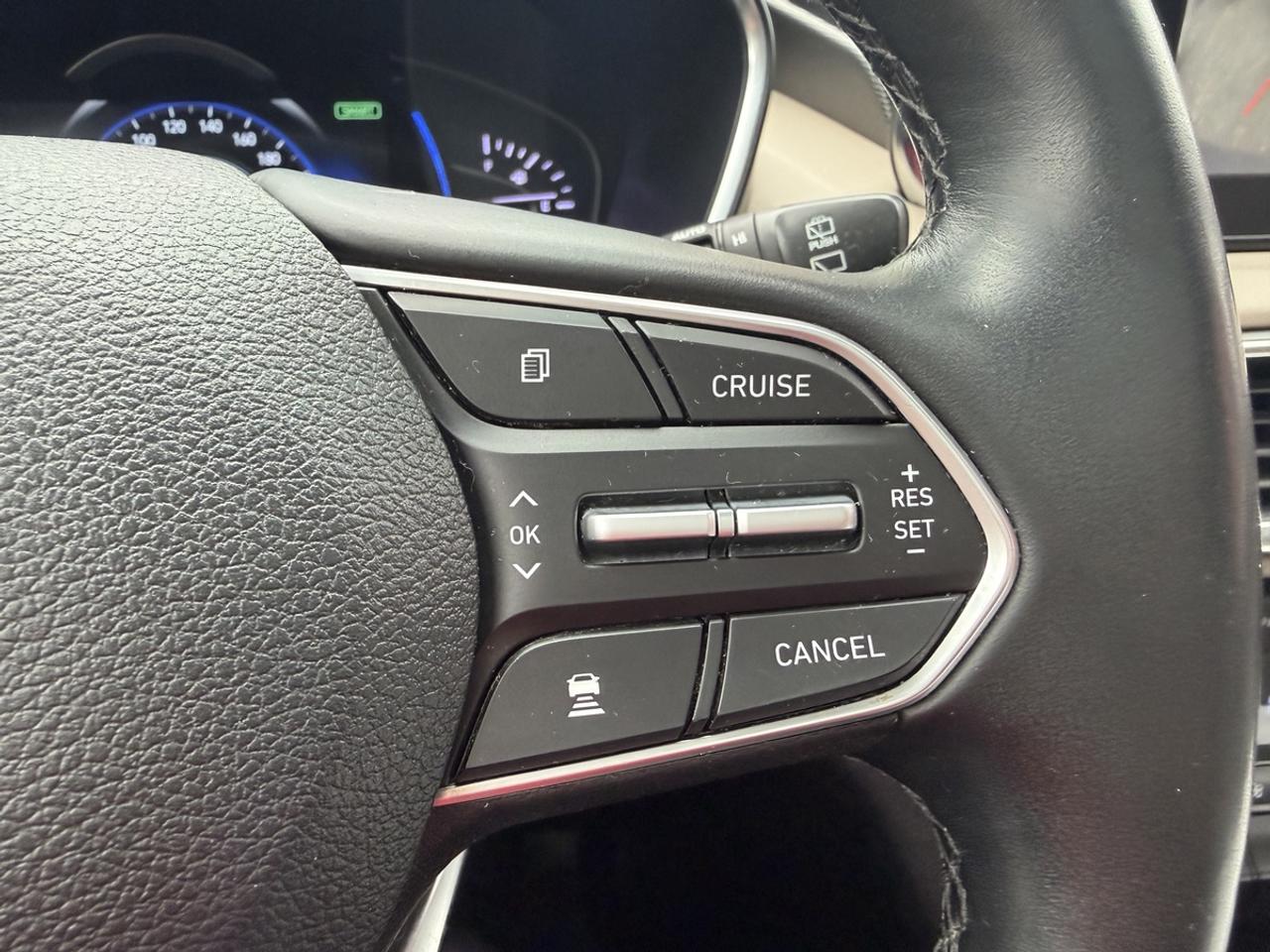 2020 Hyundai Santa Fe ULTIMATE AWD Photo