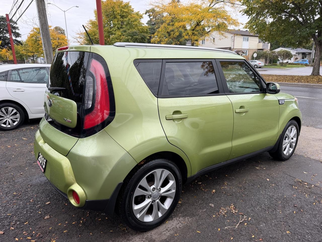 2015 Kia Soul PLUS Photo3