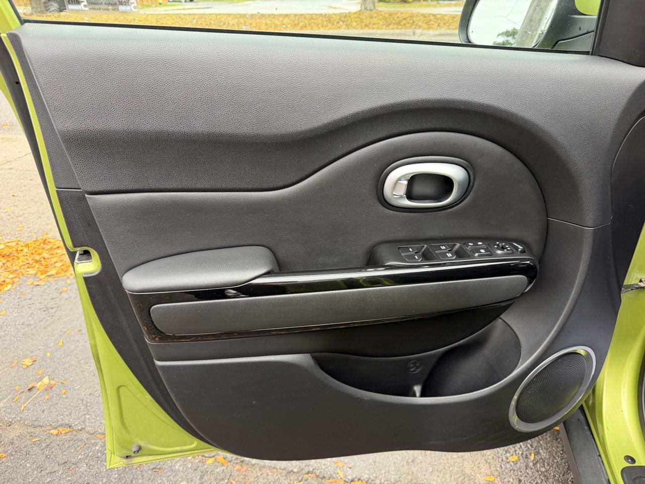 2015 Kia Soul PLUS Photo