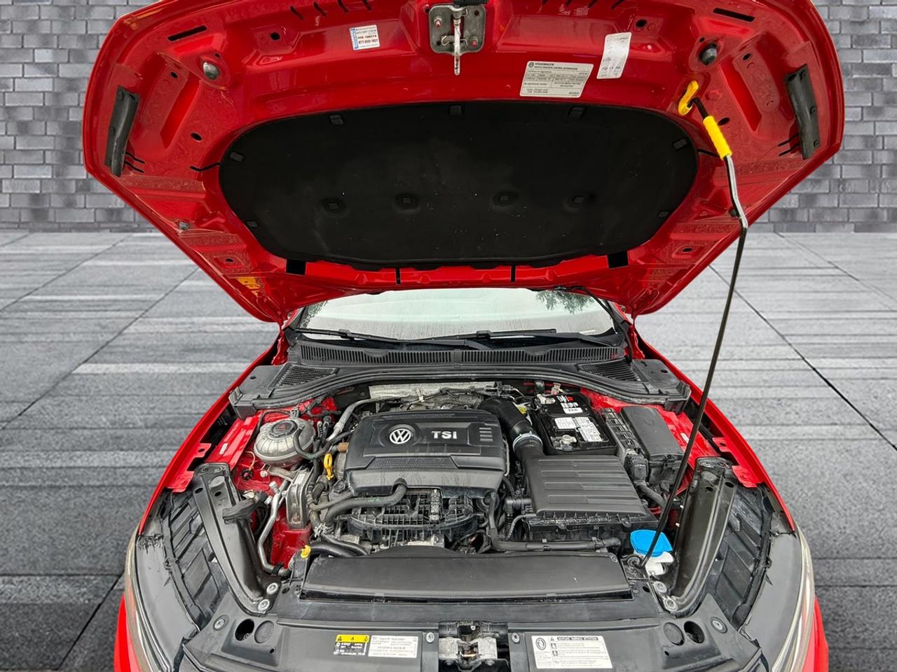 2019 Volkswagen Jetta GLI Photo
