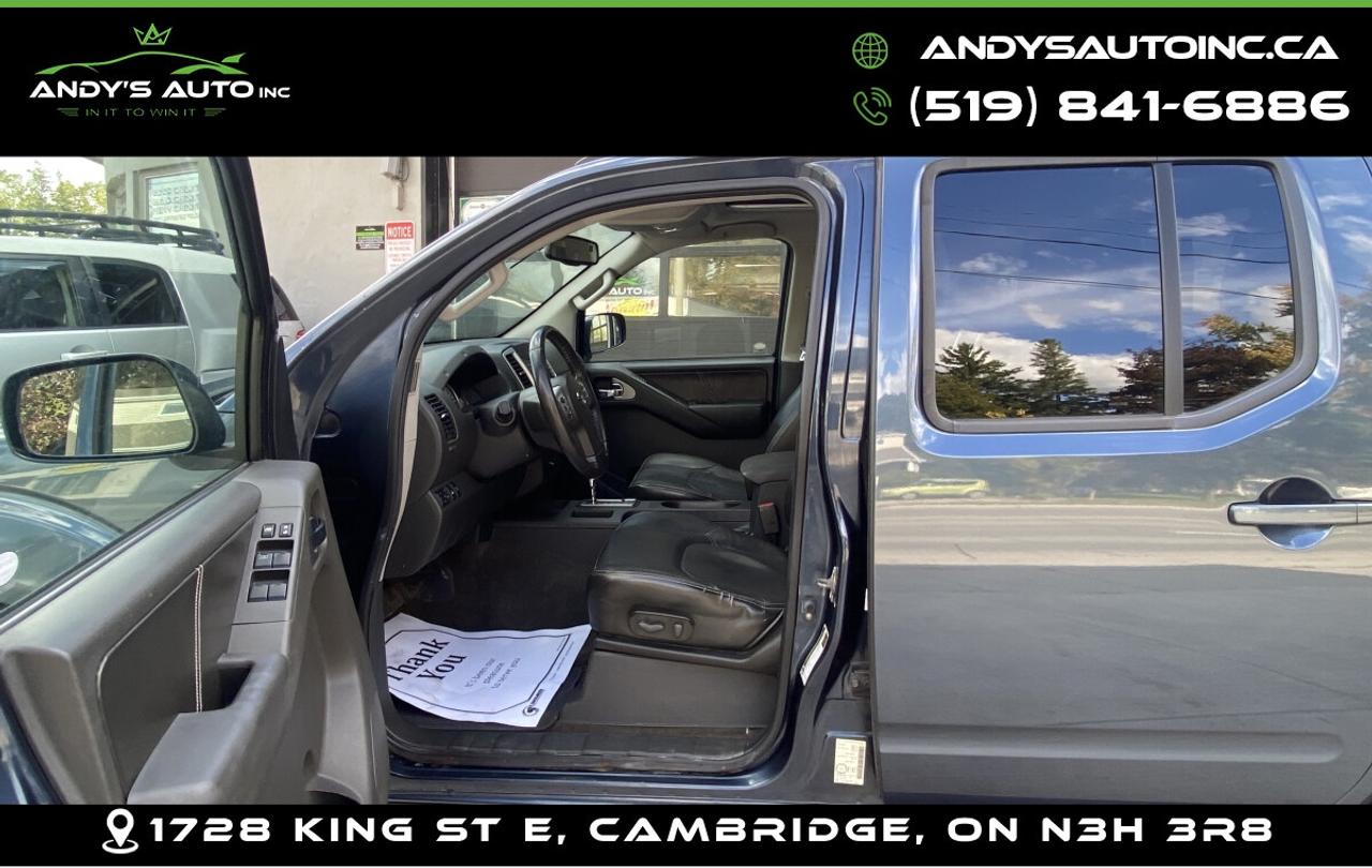 2014 Nissan FRONTIER PRO 4X ! ONE OWNER ! NO ACCIDENTS ! LEATH Pro-4X ! ONE OWNER ! NO ACCIDENTS ! LEATHER ! NAVI Photo