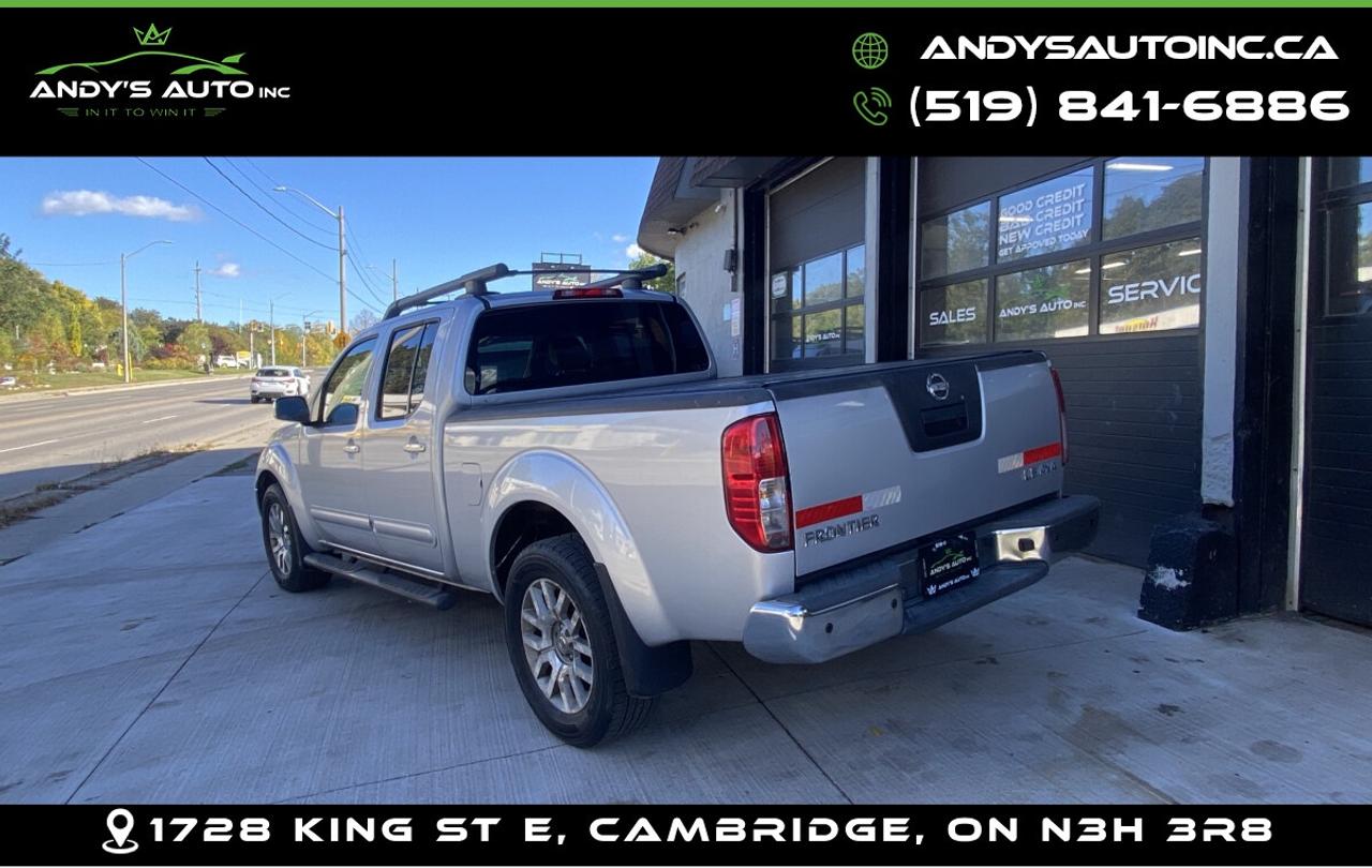 2010 Nissan Frontier ! LOW KM ! SUNROOF ! HEATED POWER SEATS ! LE ! LOW KM ! SUNROOF ! HEATED POWER SEATS ! LEATH Photo
