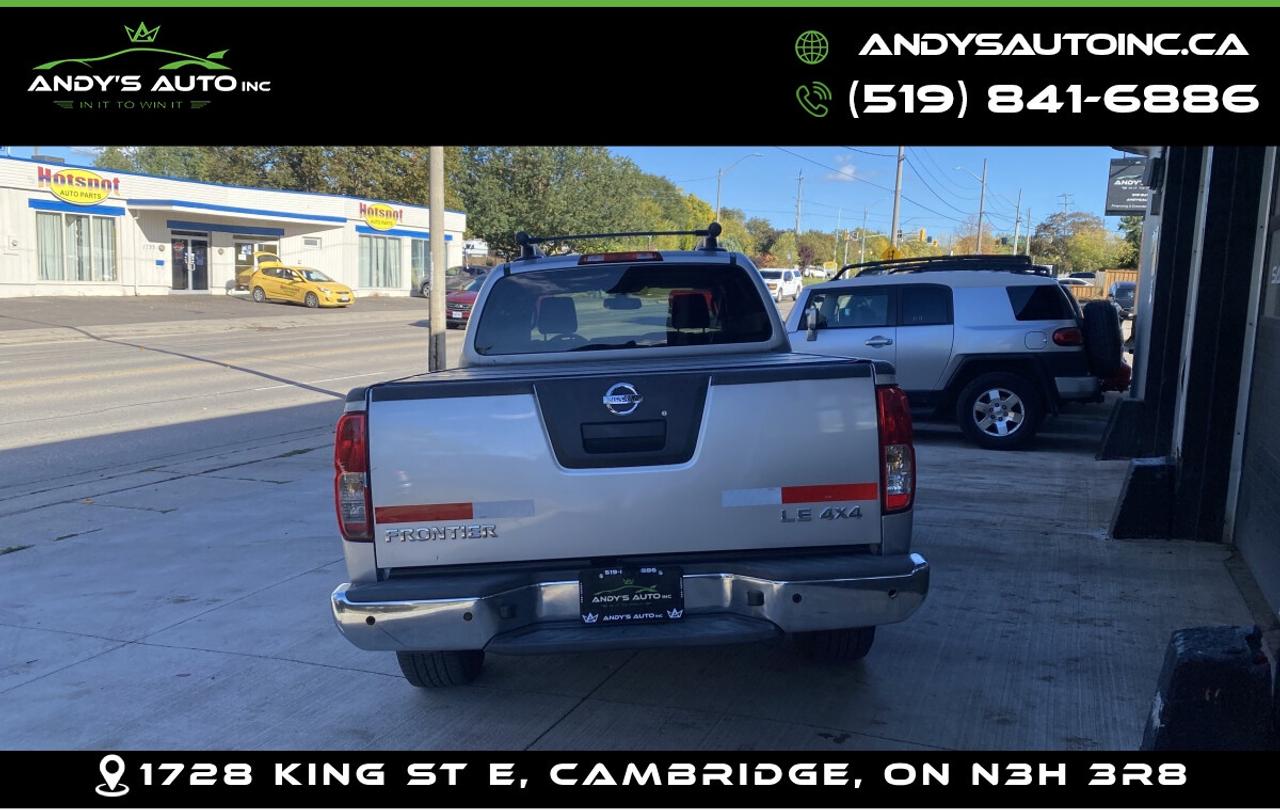 2010 Nissan Frontier ! LOW KM ! SUNROOF ! HEATED POWER SEATS ! LE ! LOW KM ! SUNROOF ! HEATED POWER SEATS ! LEATH Photo