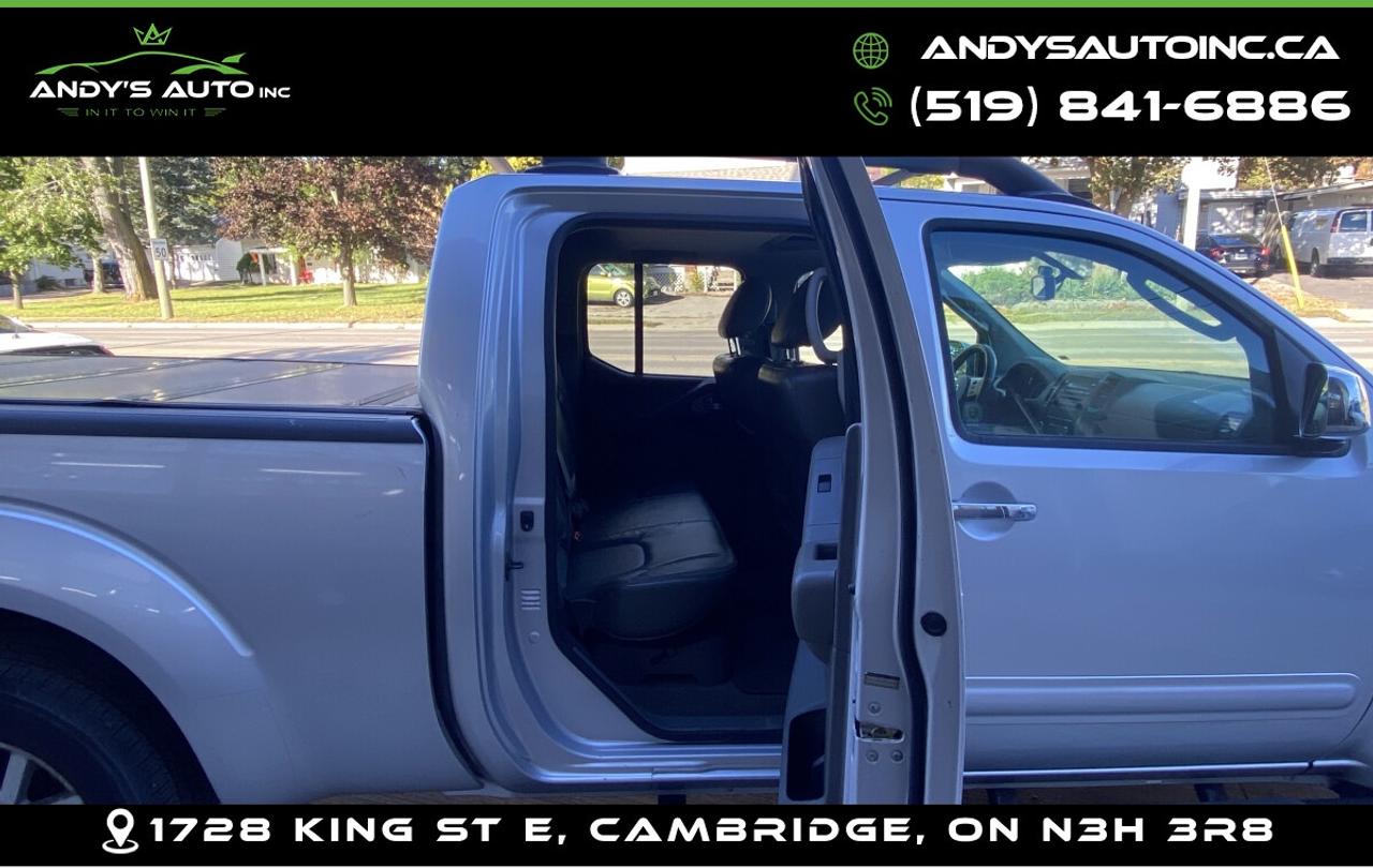 2010 Nissan Frontier ! LOW KM ! SUNROOF ! HEATED POWER SEATS ! LE ! LOW KM ! SUNROOF ! HEATED POWER SEATS ! LEATH Photo