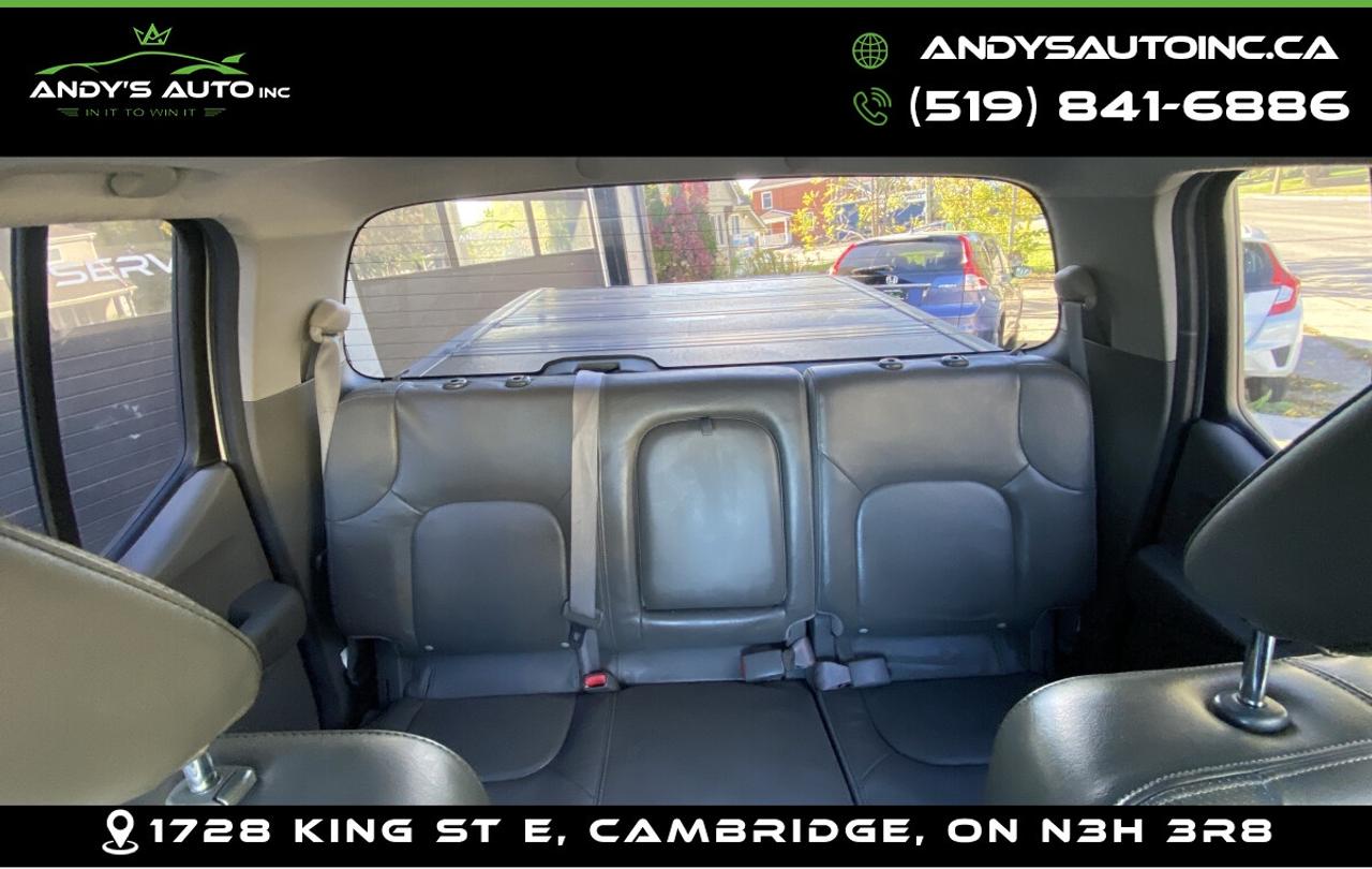2010 Nissan Frontier ! LOW KM ! SUNROOF ! HEATED POWER SEATS ! LE ! LOW KM ! SUNROOF ! HEATED POWER SEATS ! LEATH Photo