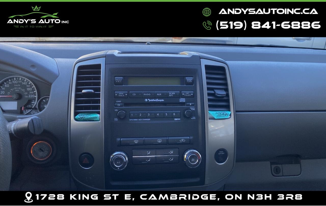 2010 Nissan Frontier ! LOW KM ! SUNROOF ! HEATED POWER SEATS ! LE ! LOW KM ! SUNROOF ! HEATED POWER SEATS ! LEATH Photo