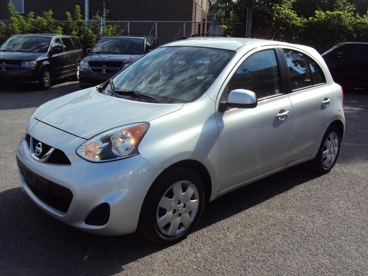 2015 Nissan Micra SV Photo