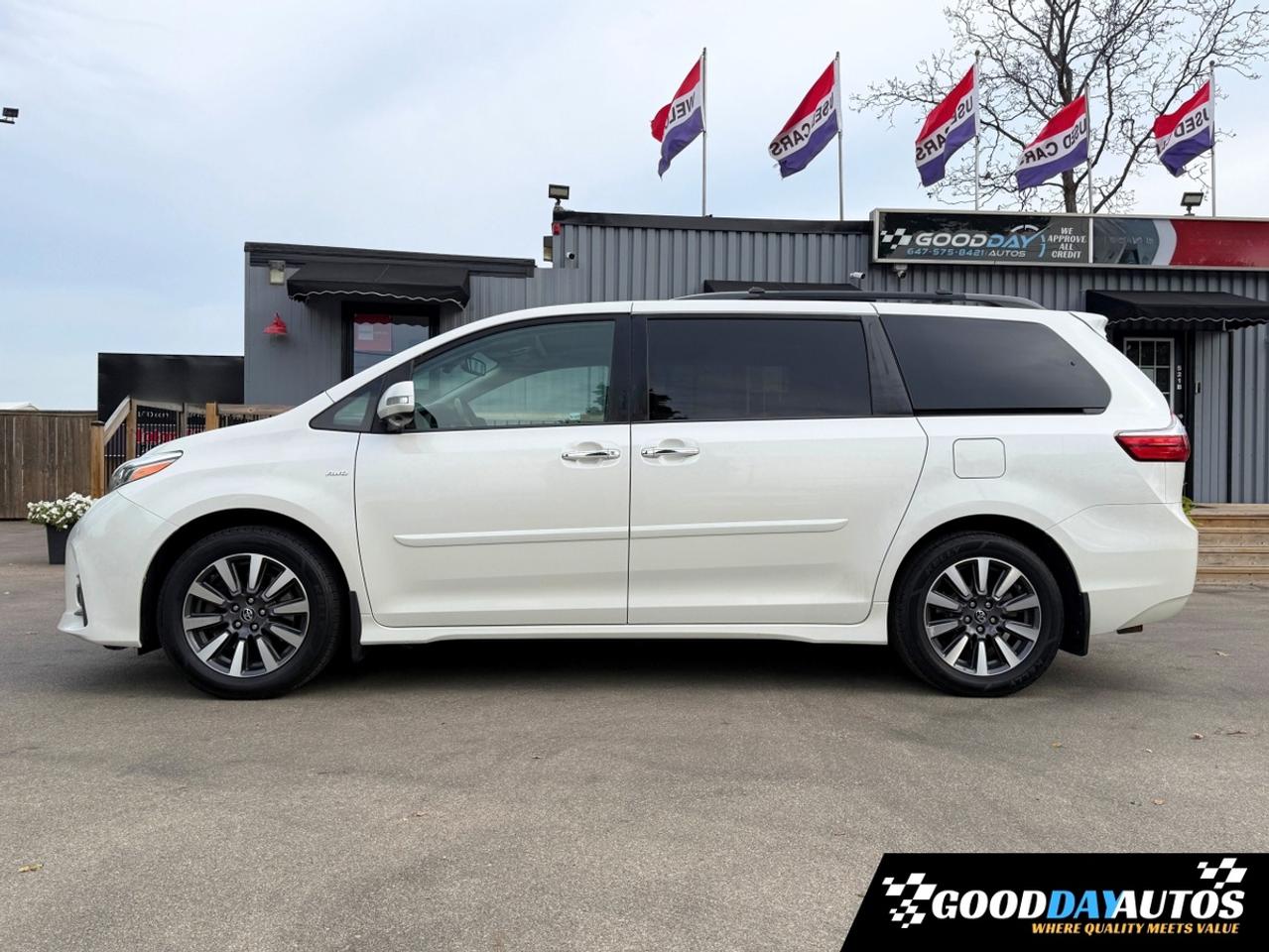 2019 Toyota Sienna Limited AWD FULLY LOADED CLEAN CARFX WELL SERVICED Photo5