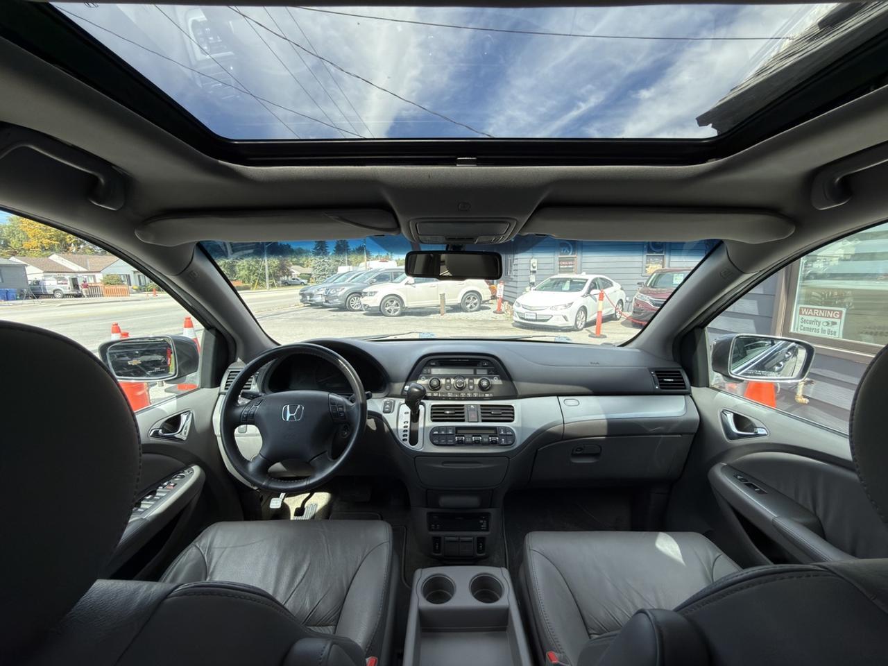 2010 Honda Odyssey EX L Photo