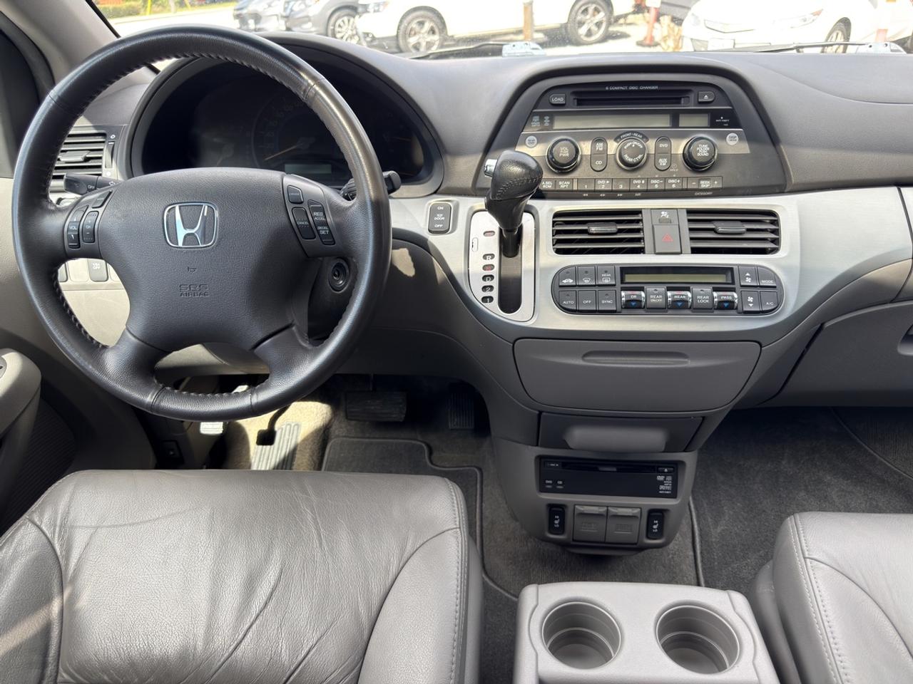 2010 Honda Odyssey EX L Photo